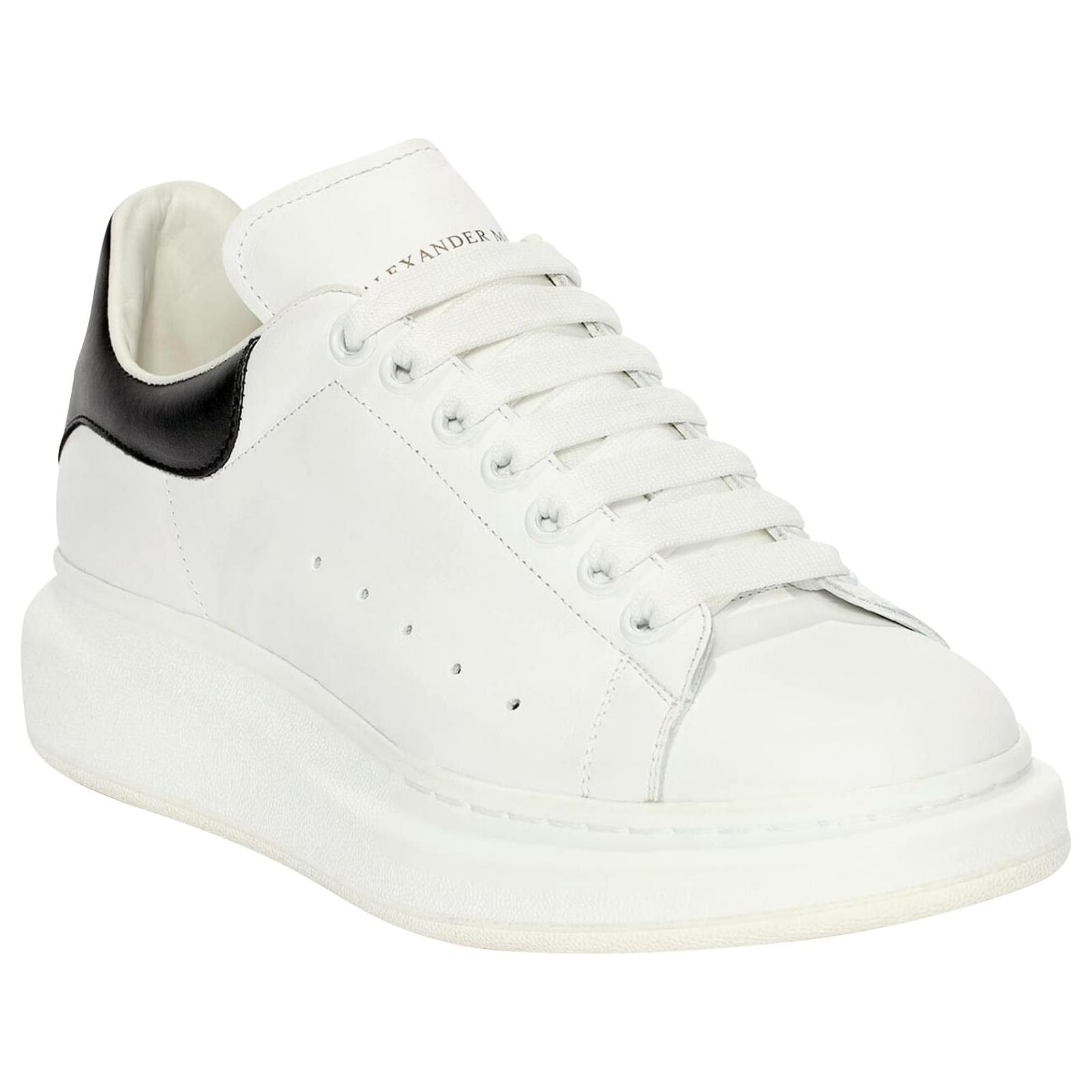 Alexander Mcqueen Zapatilla Larry Blanco Cuero Ref Joli Closet