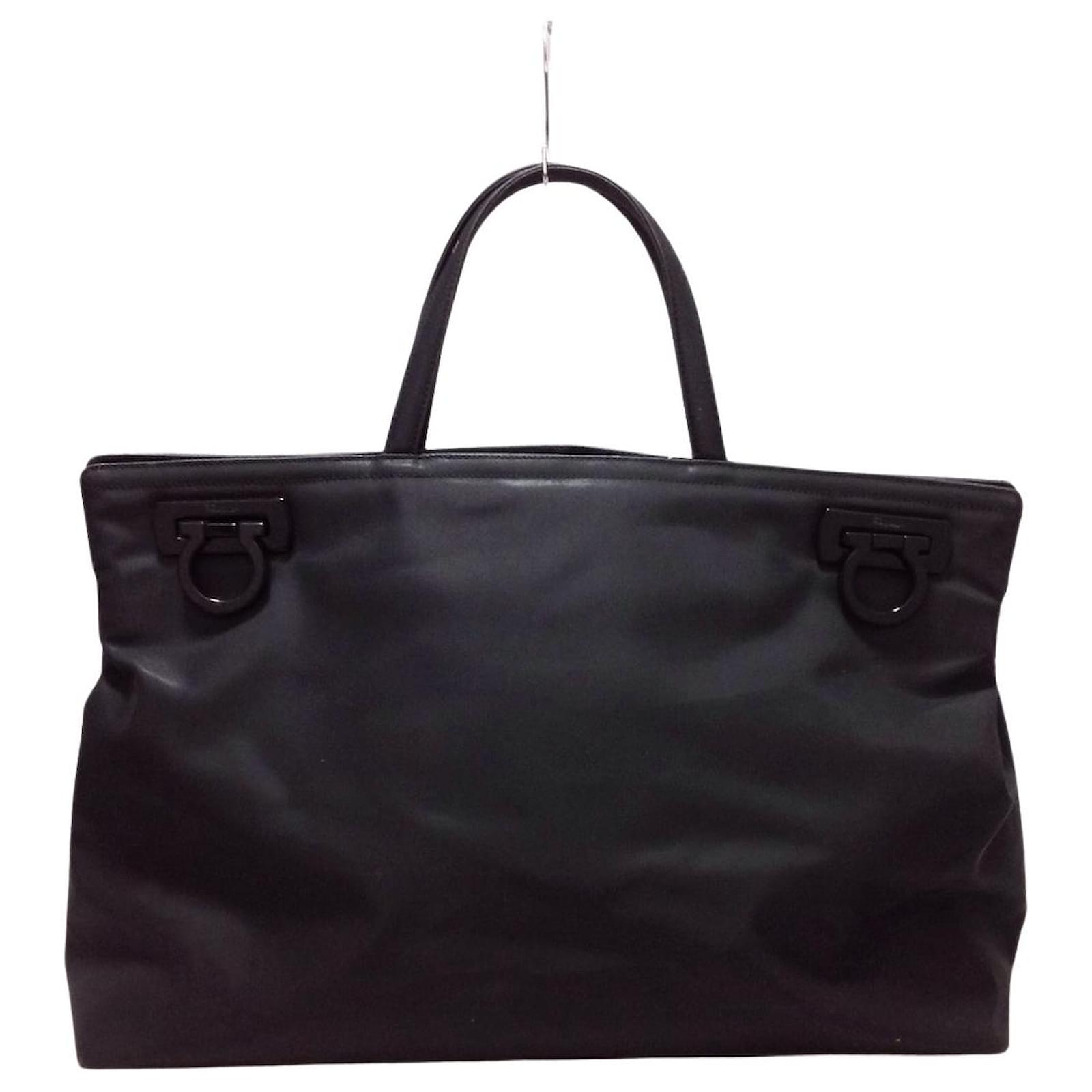 Salvatore Ferragamo Gancini Black Synthetic Ref Joli Closet