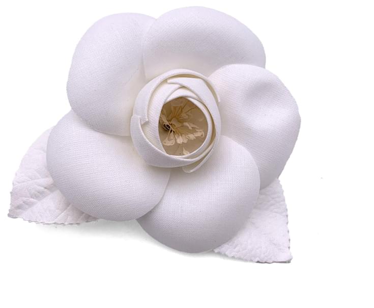 Chanel Broche Cam Lia Fleur De Cam Lia En Toile Blanche Vintage Ref