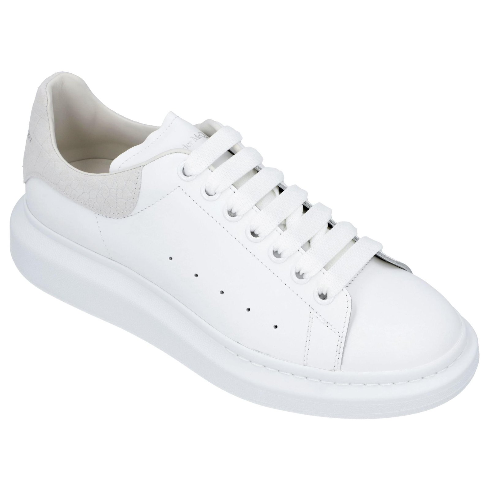 Alexander Mcqueen Zapatillas Larry Blanco Cuero Ref 310318 Joli Closet