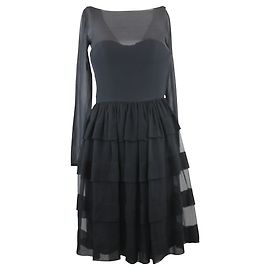 Vestido Christian Dior de seda negra