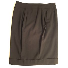 Falda Burberry de lana elástica negra Talla 8 UK
