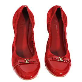 Louis Vuitton Sapatilhas de camurça e couro envernizado vermelho