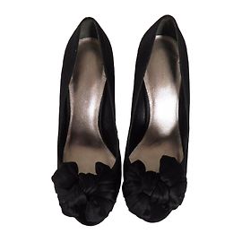 Autre Marque Escarpins Cosmoparis Gordana en satin noir à nœuds