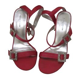 Karen Millen Sandaletten aus Satin in Fuchsia Größe 37