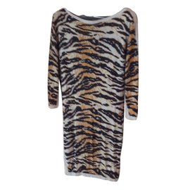 Vestido Dolce & Gabbana com Estampa de Leopardo Ajustado