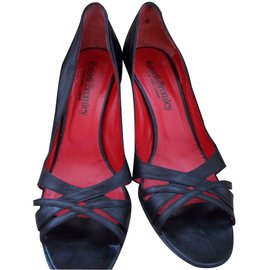 Russell & Bromley Sandaletten Offene Zehen Schwarz Leder