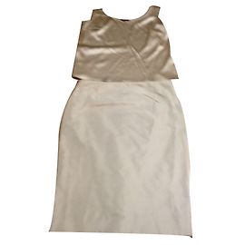 Escada Rock Anzug aus Seide Beige Grösse 38