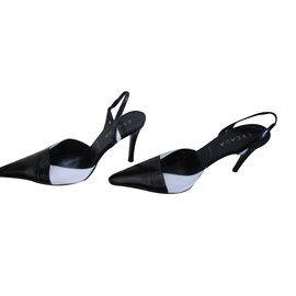 Escada Leder Pumps Schwarz Weiß Absatz 10cm