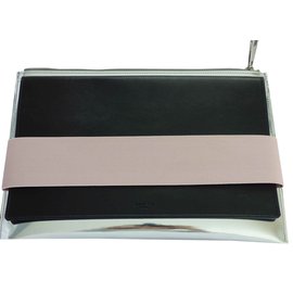 Pochette Givenchy in pelle argento nera e rosa