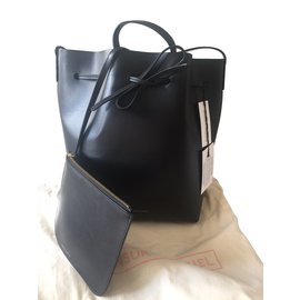 Mansur Gavriel Borsa a Secchiello GM Nero Blu