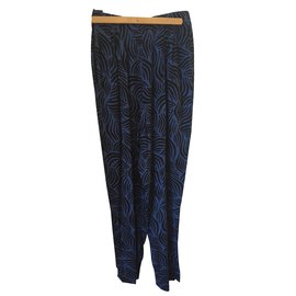 Pantalon Yves Saint Laurent Bleu en Viscose