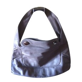 Coccinelle Handtasche aus grau taupe Leder - Autre Marque