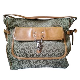 Borsa Tote Dkny Verde Kaki in Tela e Pelle
