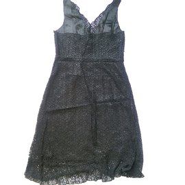 Abito in pizzo nero Philosophy Di Alberta Ferretti