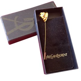 Yves Saint Laurent Épingle de foulard métal doré