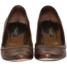 Pucci Verdi Pumps aus Leder Braun - Autre Marque
