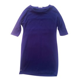 Vestido Lacoste de algodón azul marino