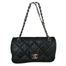 Borsa a mano Chanel Timeless in pelle nera