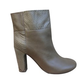 Stivaletti See by Chloé in pelle kaki