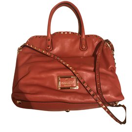 Sac à main Valentino Garavani en cuir caramel