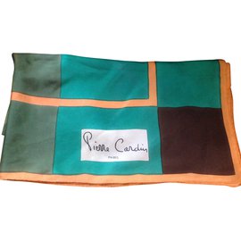 Sciarpa Pierre Cardin in seta verde