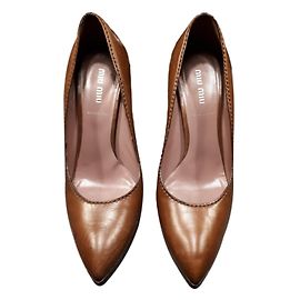 Décolleté Miu Miu in pelle color cognac