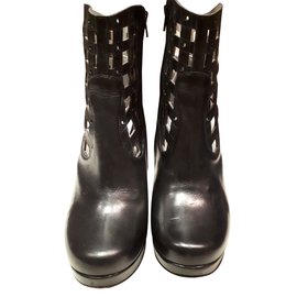 Botines Free Lance de piel negra