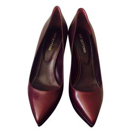Décolleté in pelle bordeaux - Sergio Rossi