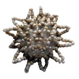 Set di 3 anelli in acciaio argentato con pietra bianca e perle a fiore - Autre Marque