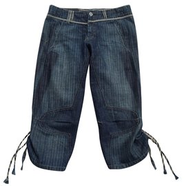 Marithé et François Girbaud Pantalones cortos de algodón azul