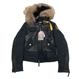 Chaqueta de Plumas Parajumpers Azul Marino con Cuero Negro