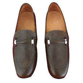 Tod's Pumps aus Leder Dunkelbraun 2,5 cm Absatz