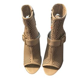 Sandali Roberto Cavalli in pelle bianca