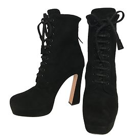 Botines con cordones Miu Miu en ante negro
