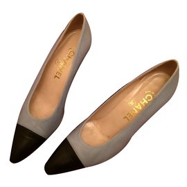 Escarpins Chanel Bleu et Noir en Cuir 37.5