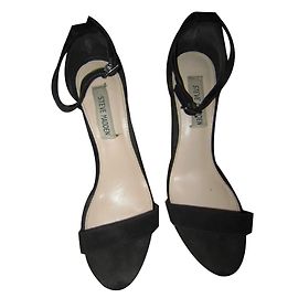 Zapatos de tacón Steve Madden de piel negra con punta abierta 10 cm