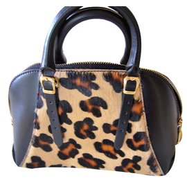 Borsa piccola Guess Luxe stampa leopardata pelle