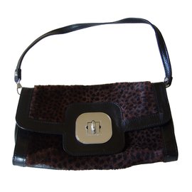 Longchamp Handtasche aus Leder und Pelz Dunkelbraun