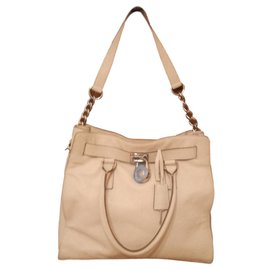 Borsa a mano Michael Kors Hamilton in pelle beige