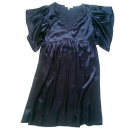 Vestido See by Chloé de seda azul marino con cuello en V