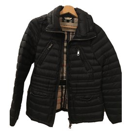 Burberry Brit Daunenjacke Schwarz aus Polyester Größe 36