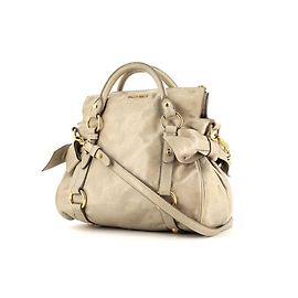 Borsa a mano Miu Miu Vitello in pelle beige