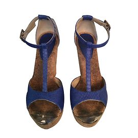 Sandali con zeppa Jimmy Choo blu pelle di serpente