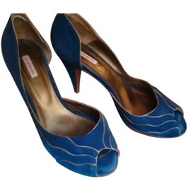 Zapatos de tacón Patricia Blanchet en piel de ciervo azul