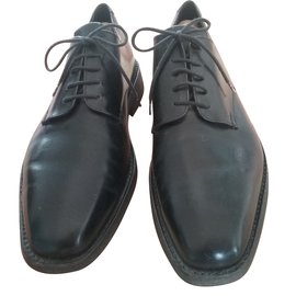 Heschung Scarpe stringate in pelle nera