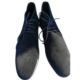 Autre Marque Renoma Black Deerskin Lace Up Boots