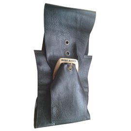 Miss Sixty Korsettgürtel aus schwarzem Leder