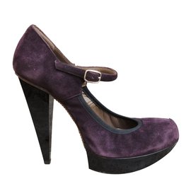 Marni Pumps aus lila Samt Größe 38.5