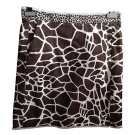 Minifalda Max Mara estampado jirafa marrón oscuro